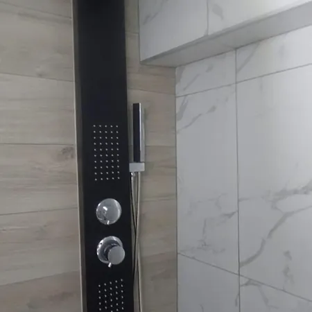 Apartment Boutique Barbie - Novoureden, Prvi Najam